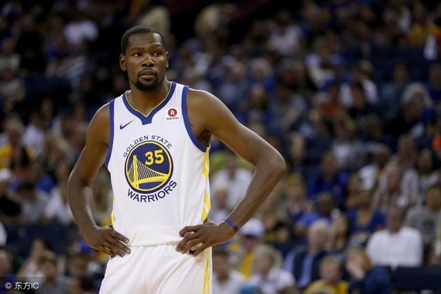 字母46+16雄鹿擒公牛5连胜 快船送奇才14连败